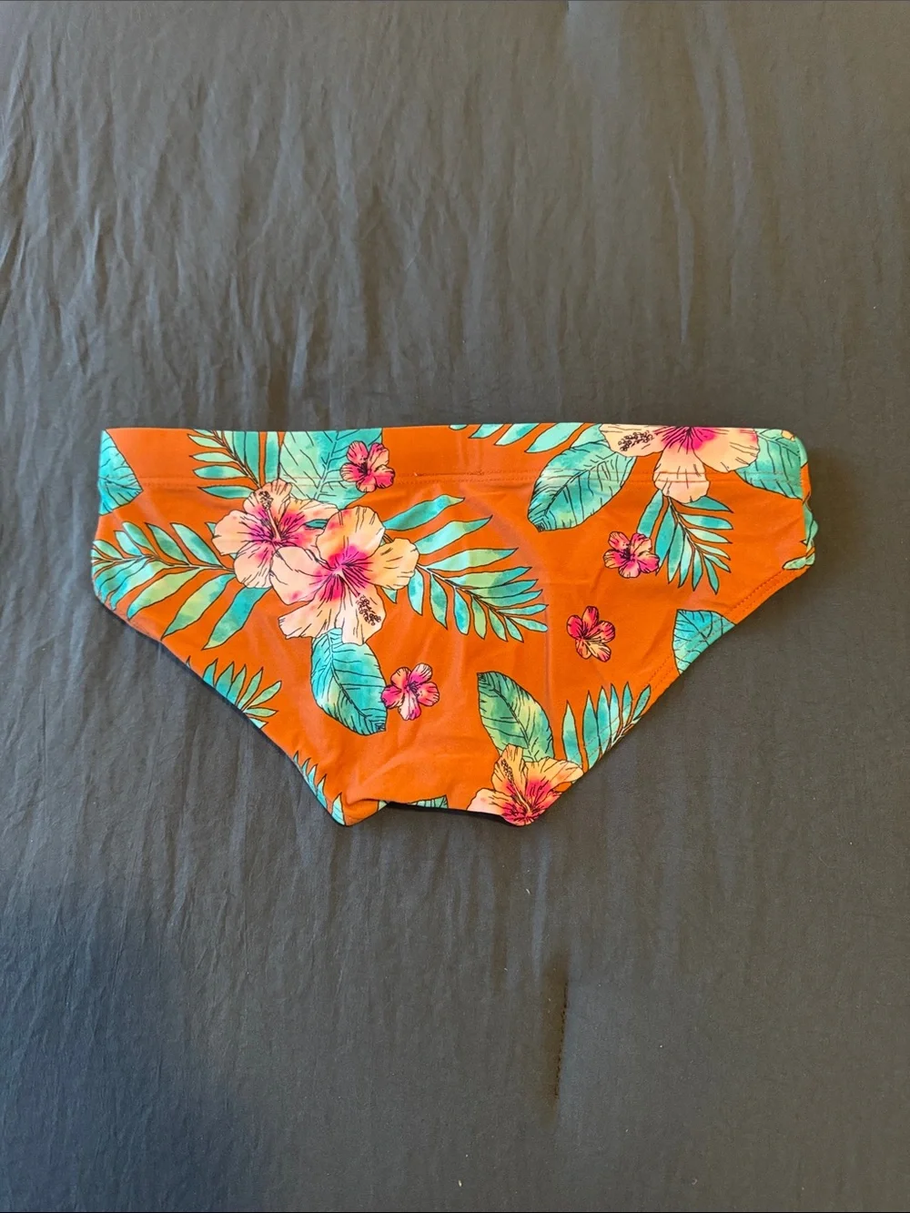 Men's Orange Tropical Floral Swim Trunks, Snug Medium, Q beach Sport